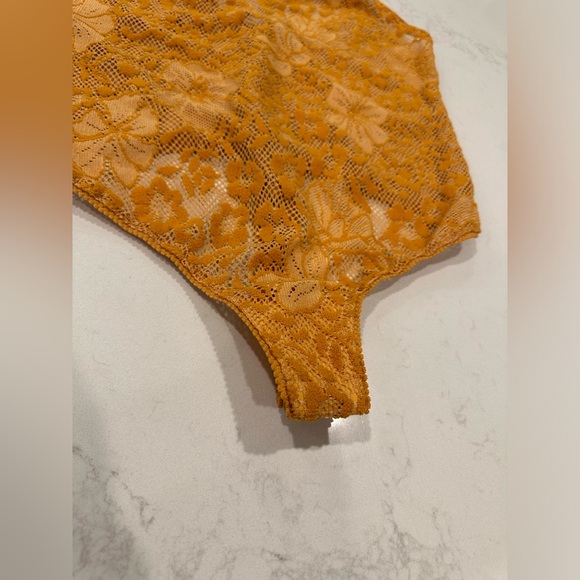 Free People intimately orange floral bodysuit size large - Picture 4 of 10